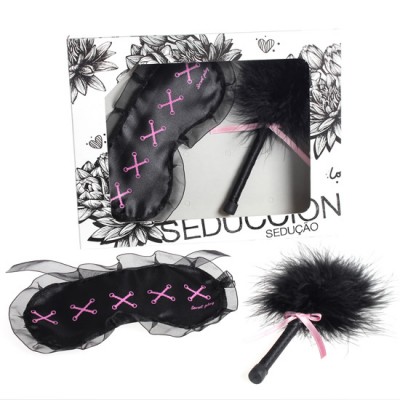Kit caricias plumero y mascara SECRET PLAY Negro